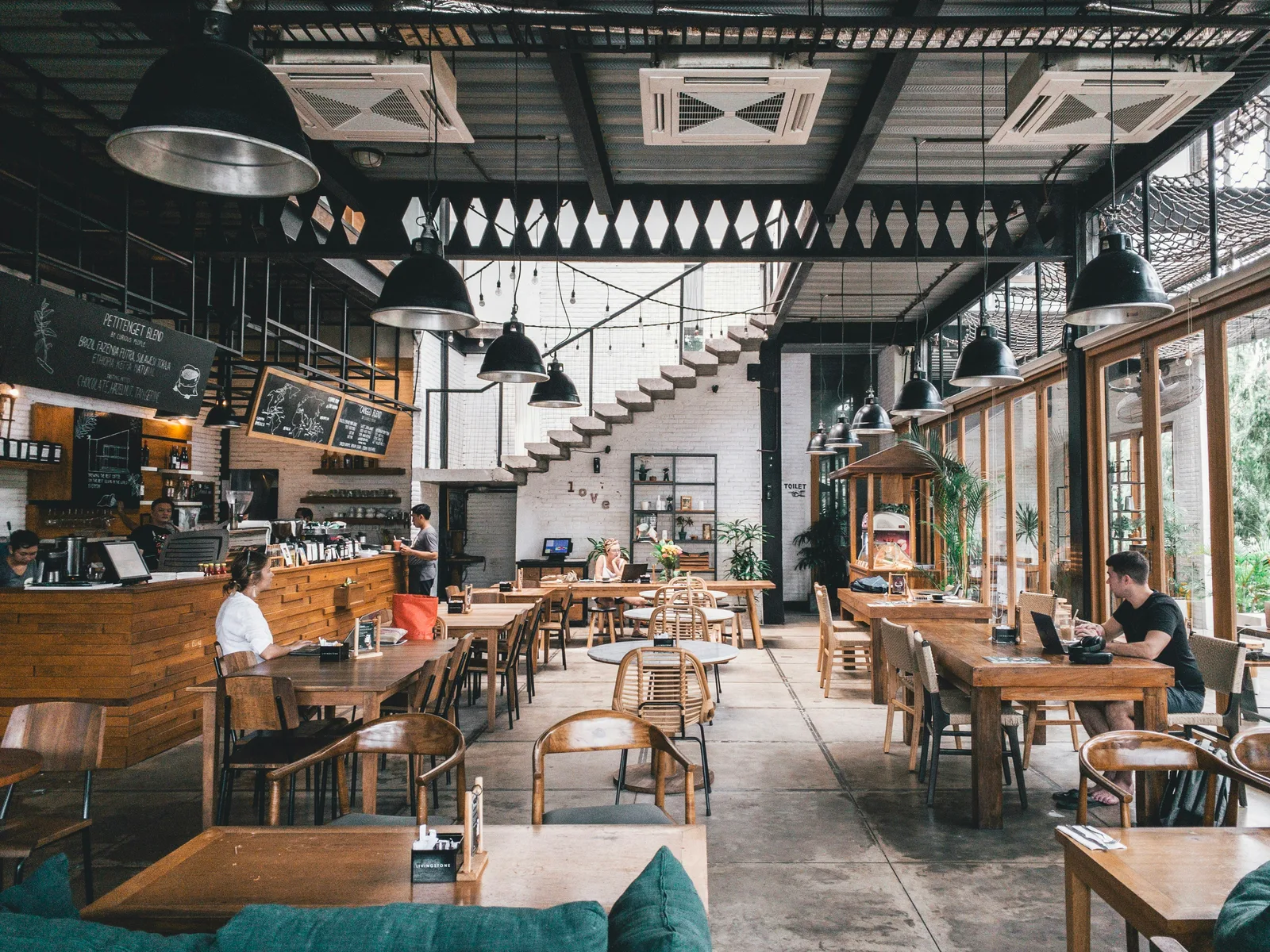 Warm and inviting interior at Hudsons Pizza POC in Livermore, CA